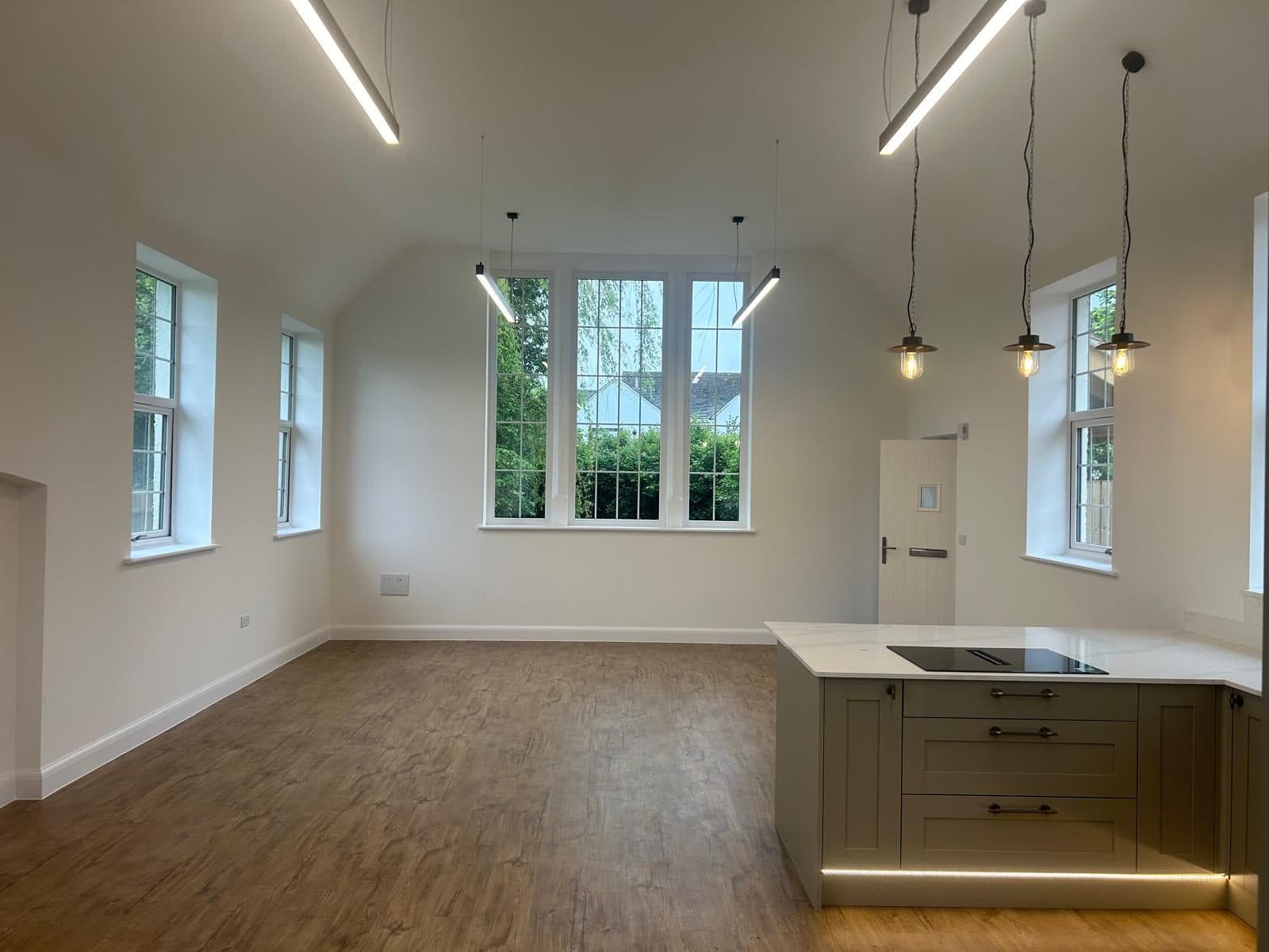 Hall Conversion & Bespoke Kitchen — photo 6